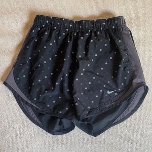 Nike athletic shorts size small
